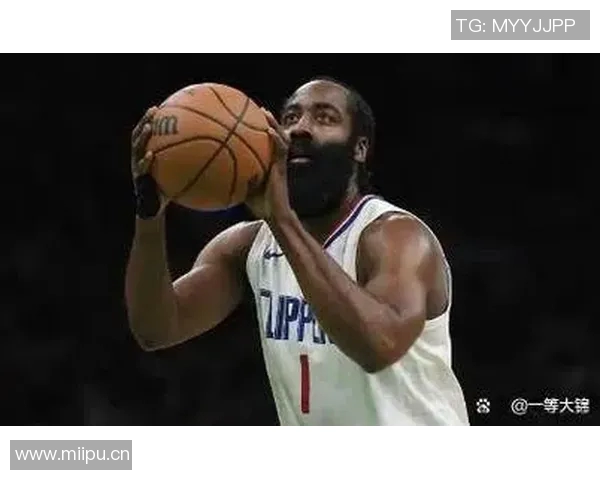 哑火！阿夫迪亚14中3只得11分，正负值-32全队最低